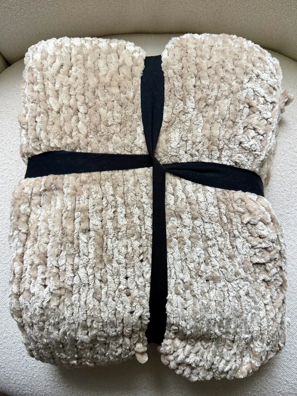 West Elm Chunky Luxury Chenille Throw 50x60 Sand NWT Hand Knit